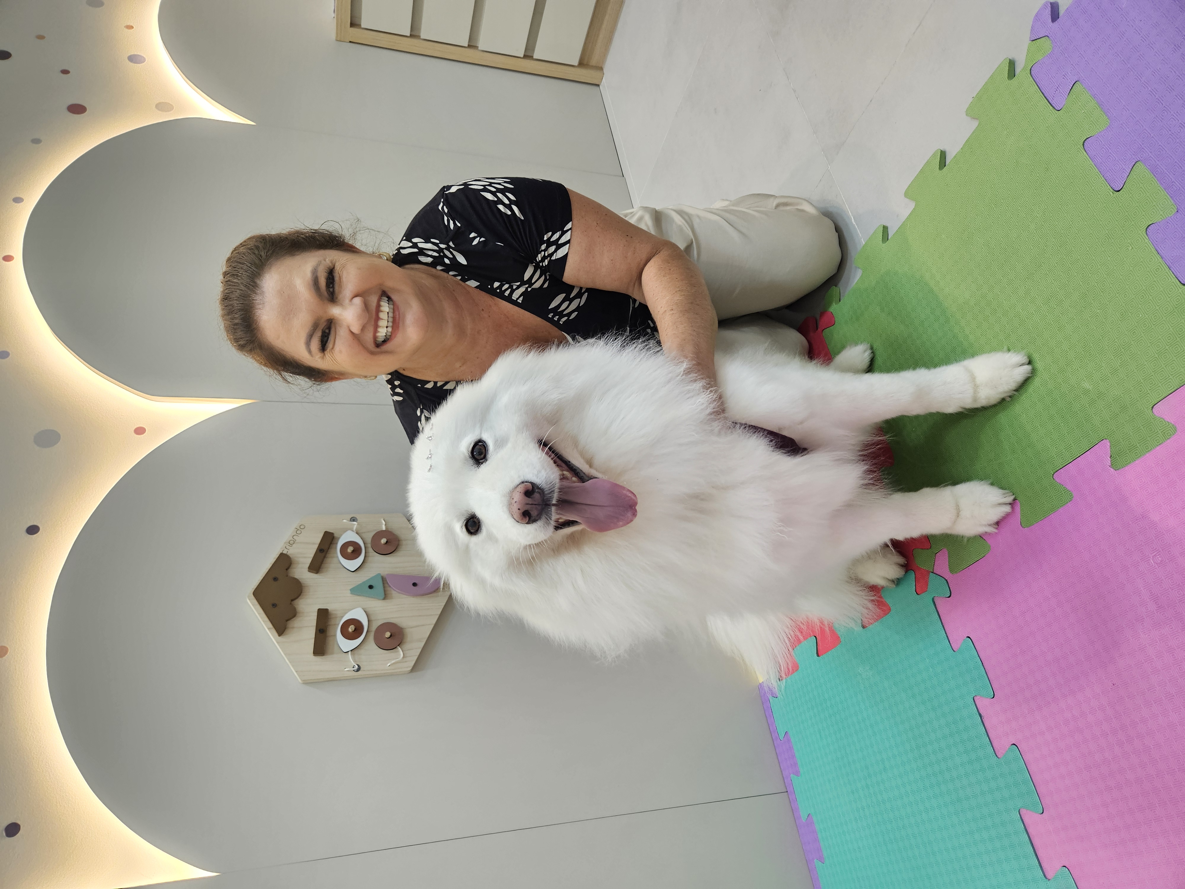 Lolla, Pet Terapeuta, em atendimento assistido